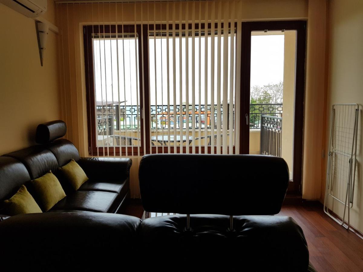 Golden Sands Rentals Apartments Exterior foto
